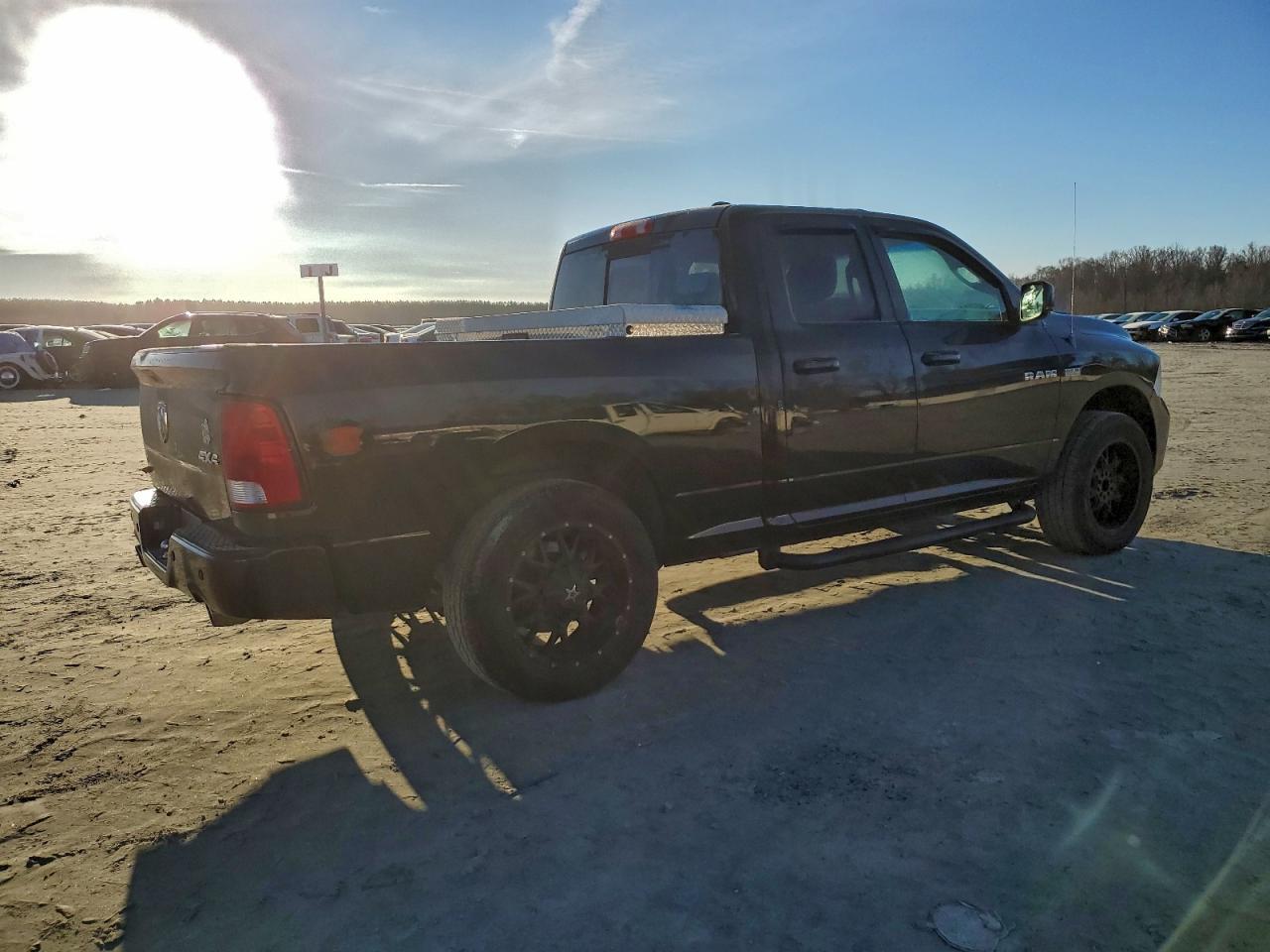 2009 Dodge Ram 1500 - Фото 3