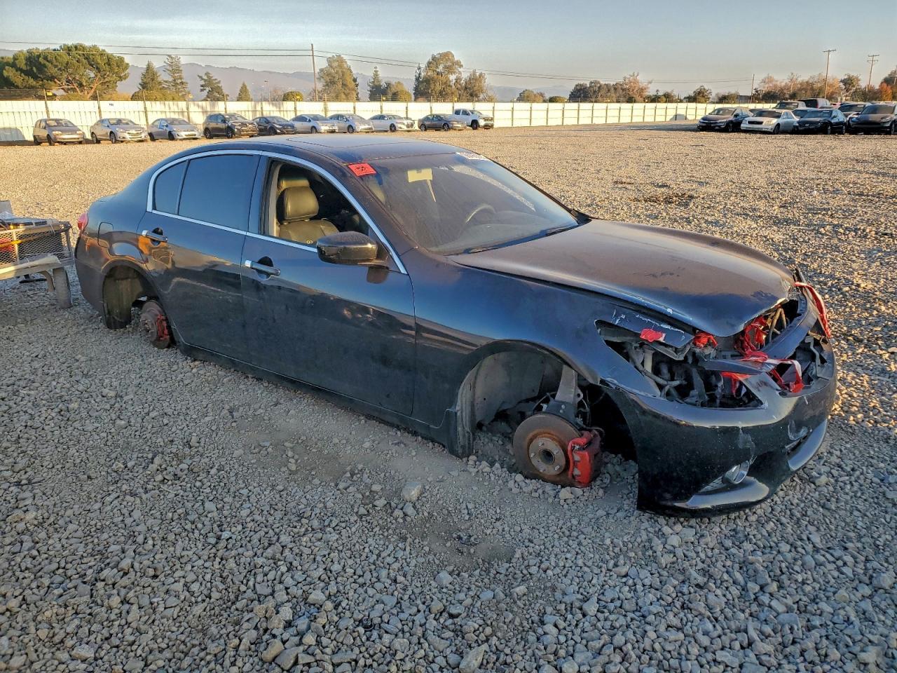 2010 Infiniti G37 Base - Image 4