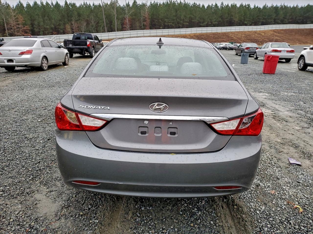 2013 Hyundai Sonata Gls - Image 6