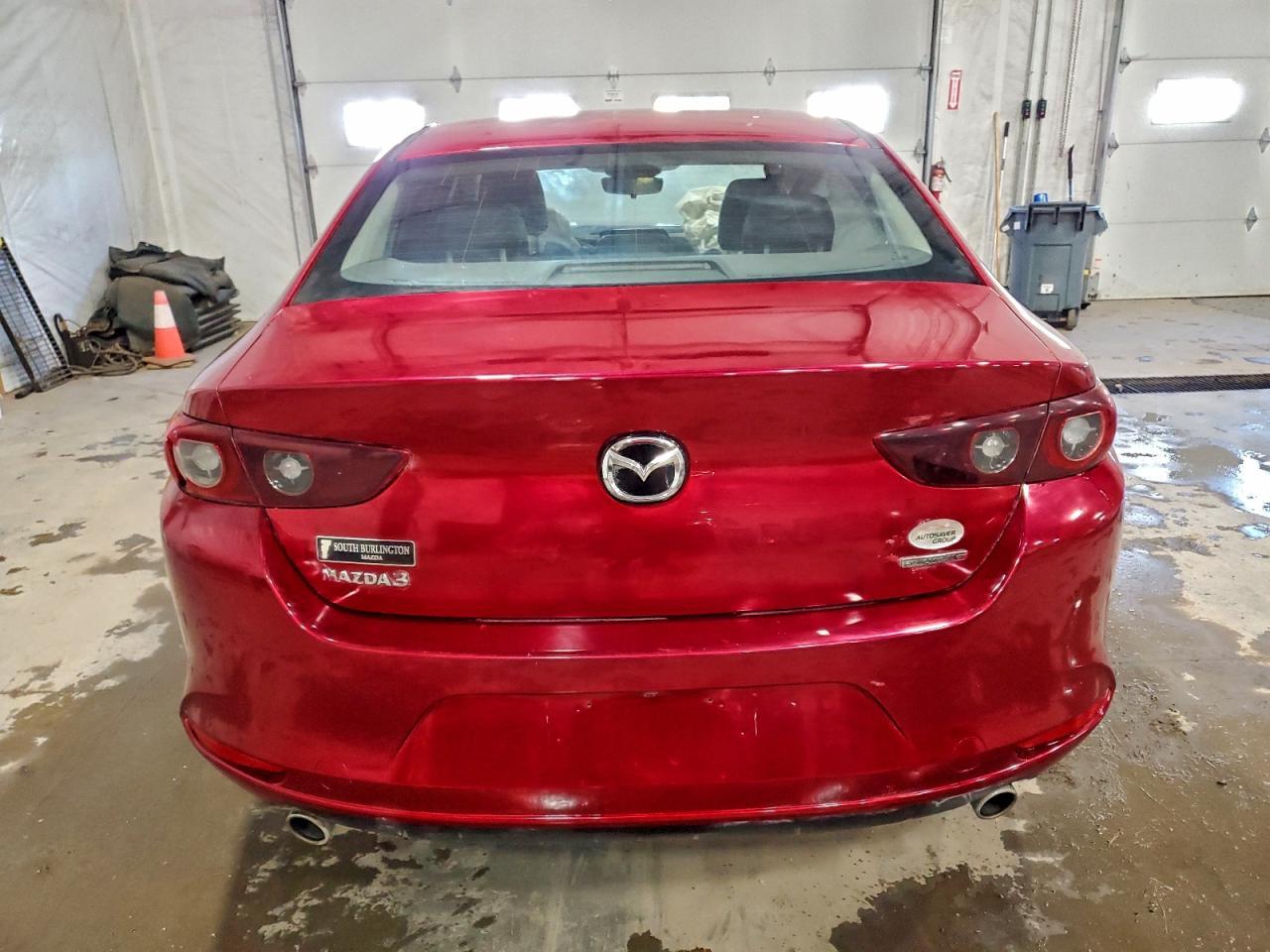 2024 Mazda 3 Preferred - Фото 6