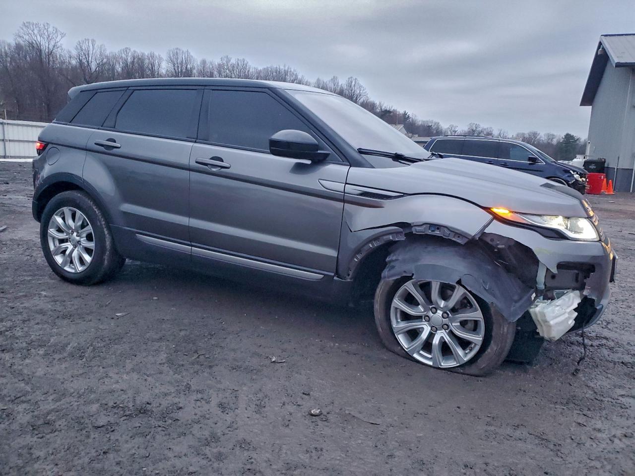 2017 Land Rover Range Rover Evoque Se - Фото 4