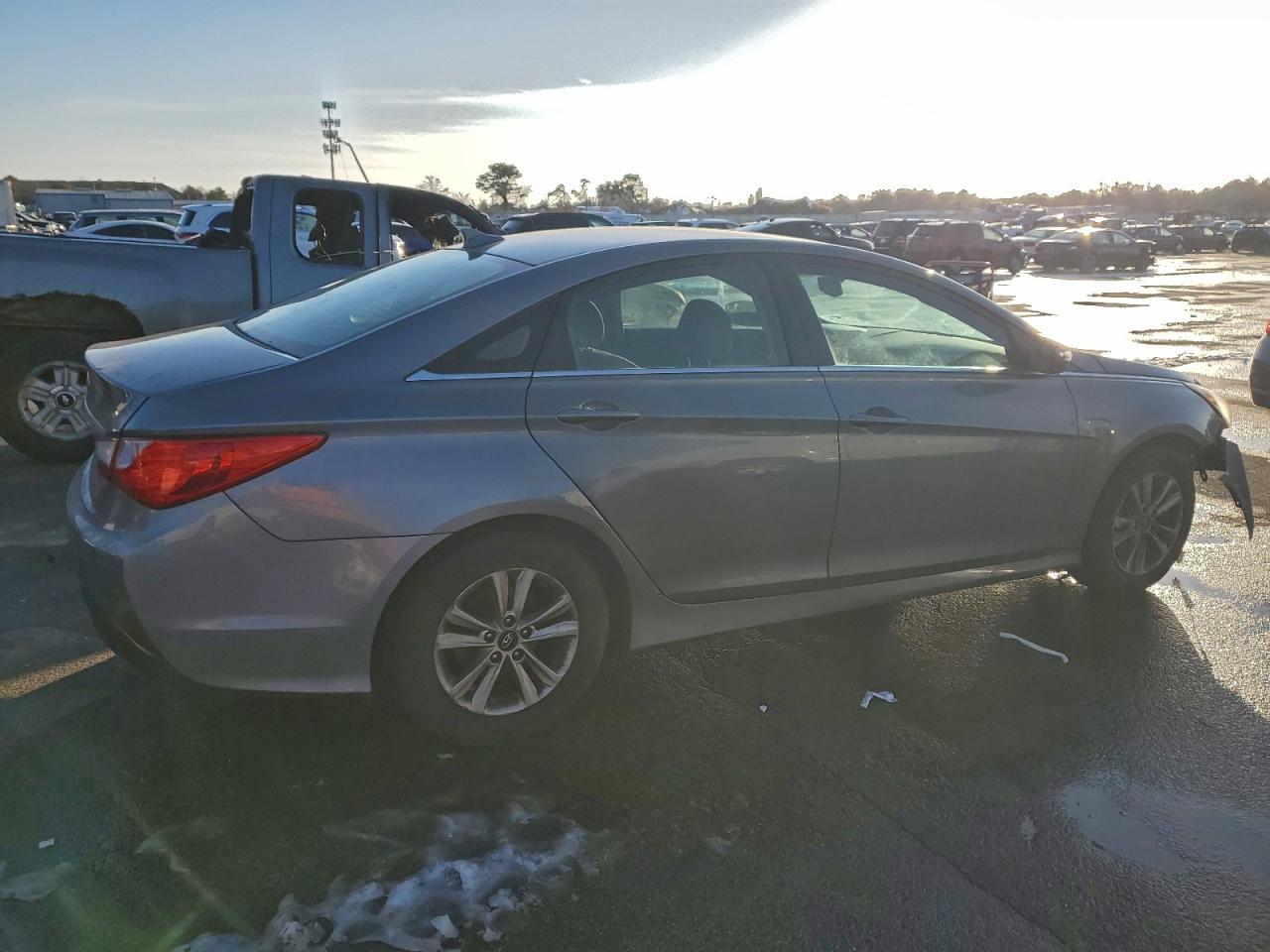 2014 Hyundai Sonata Gls - Фото 3