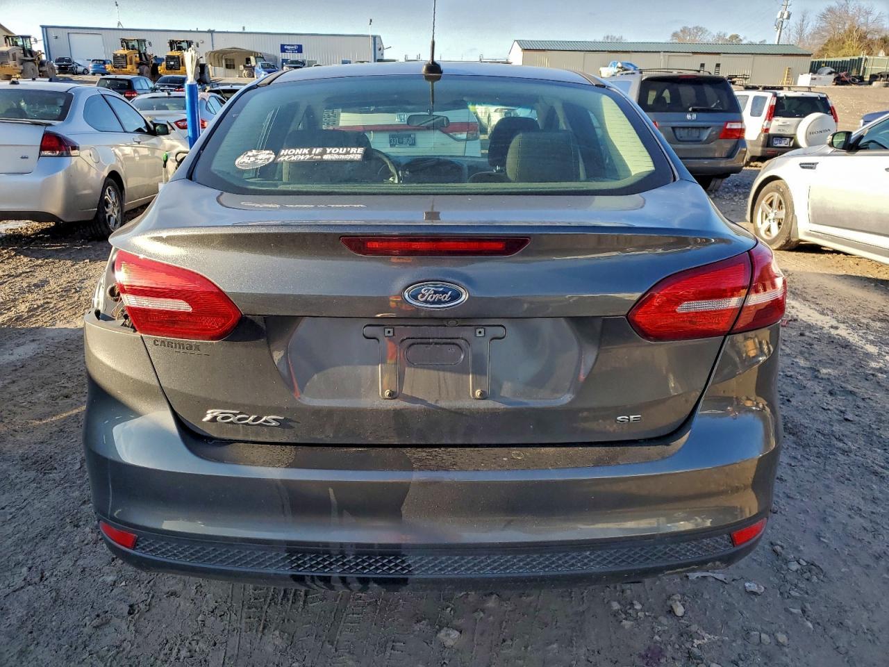 2017 Ford Focus Se - Фото 6