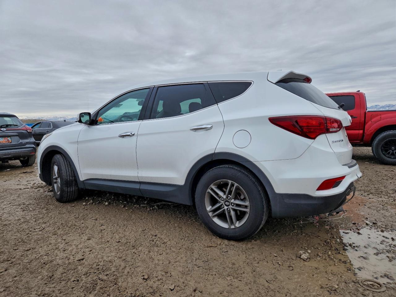 2017 Hyundai Santa Fe Sport - Image 2