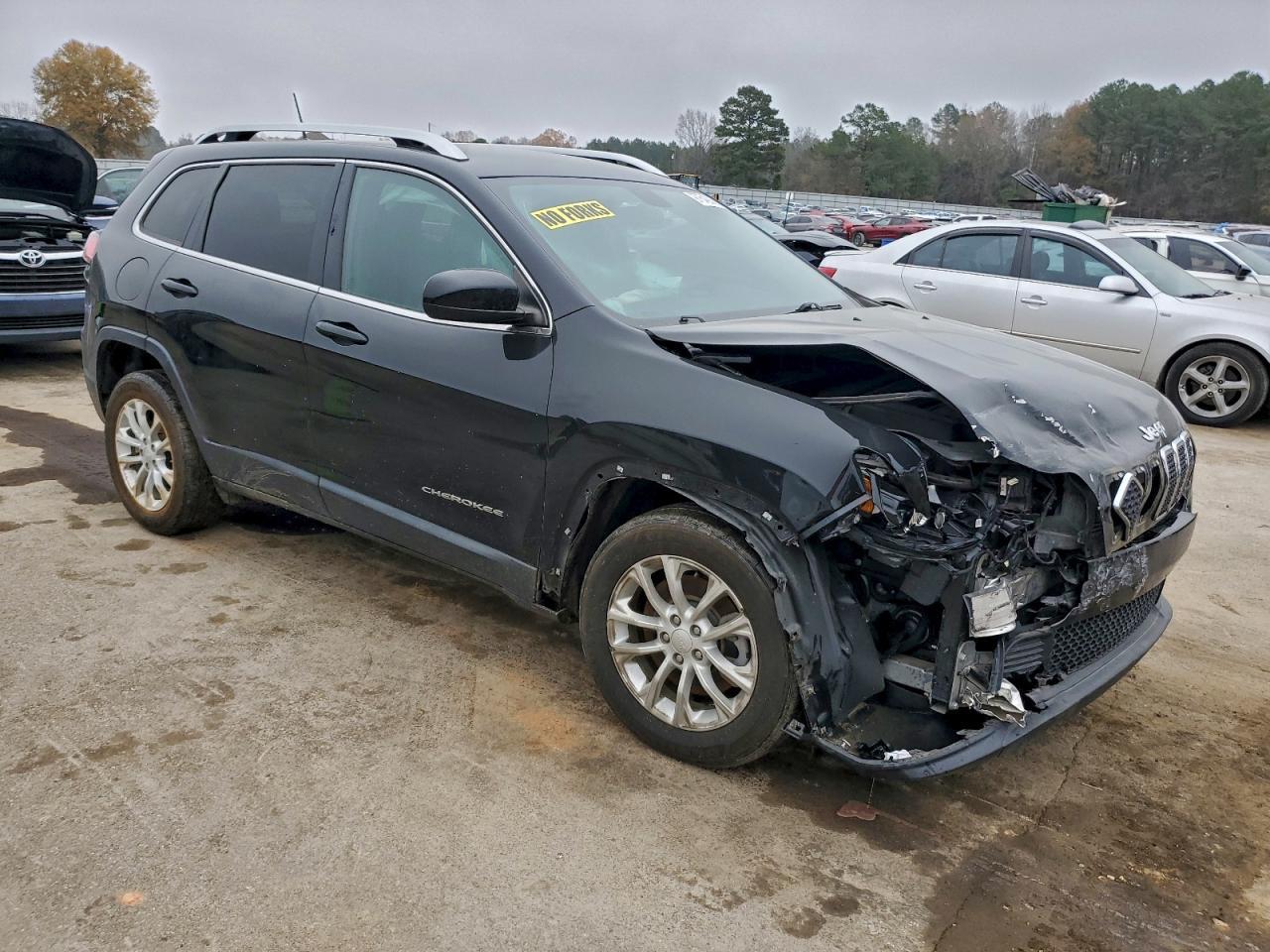 2019 Jeep Cherokee Latitude - Фото 4