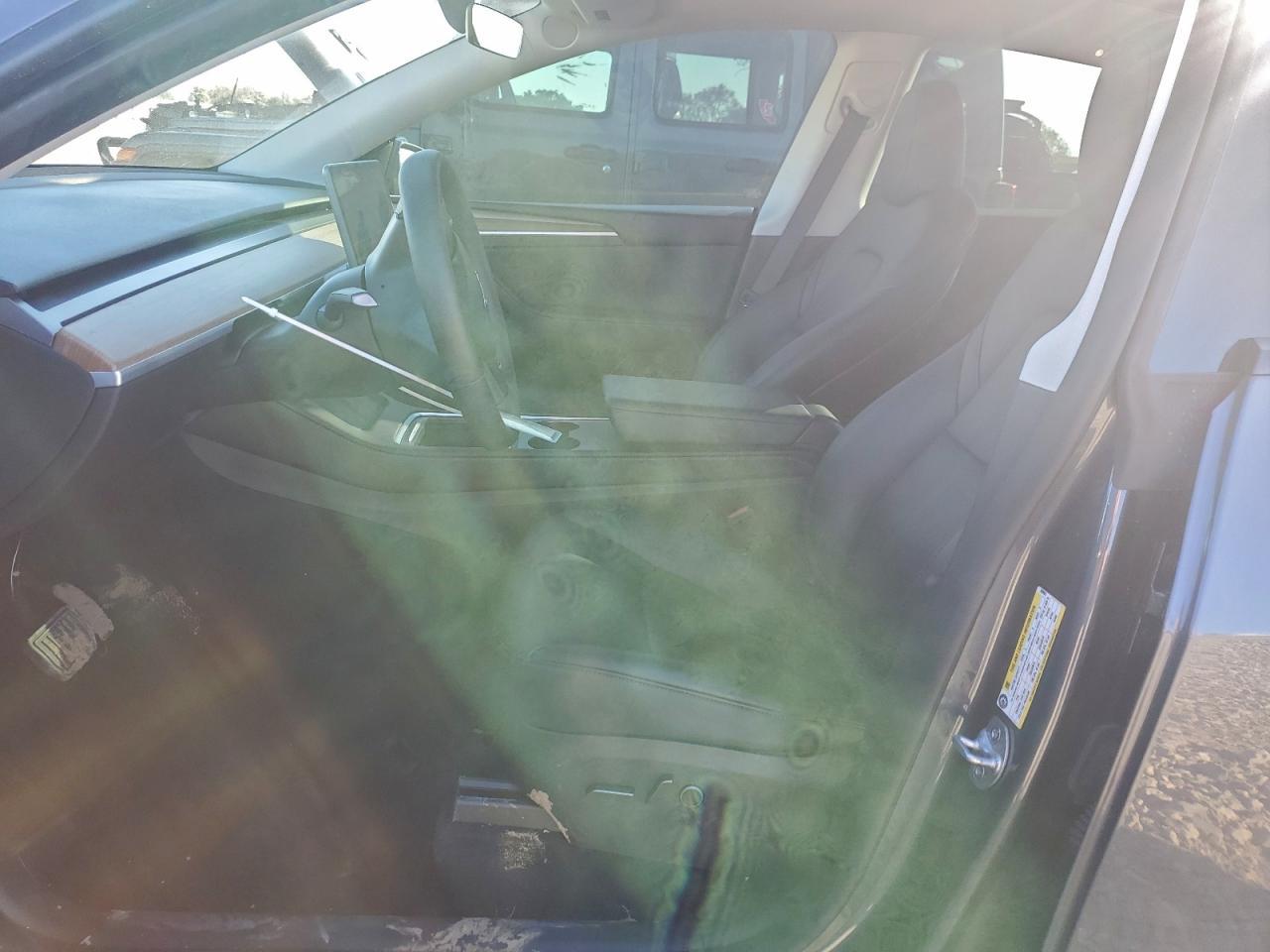 2023 Tesla Model Y - Фото 7