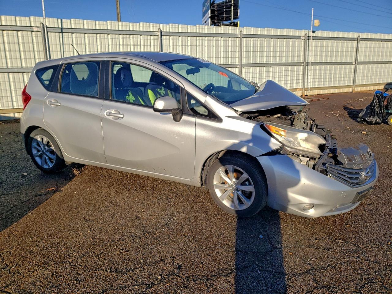 2014 Nissan Versa Note S - Фото 4