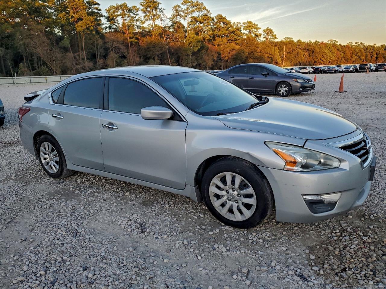 2013 Nissan Altima 2.5 - Фото 4