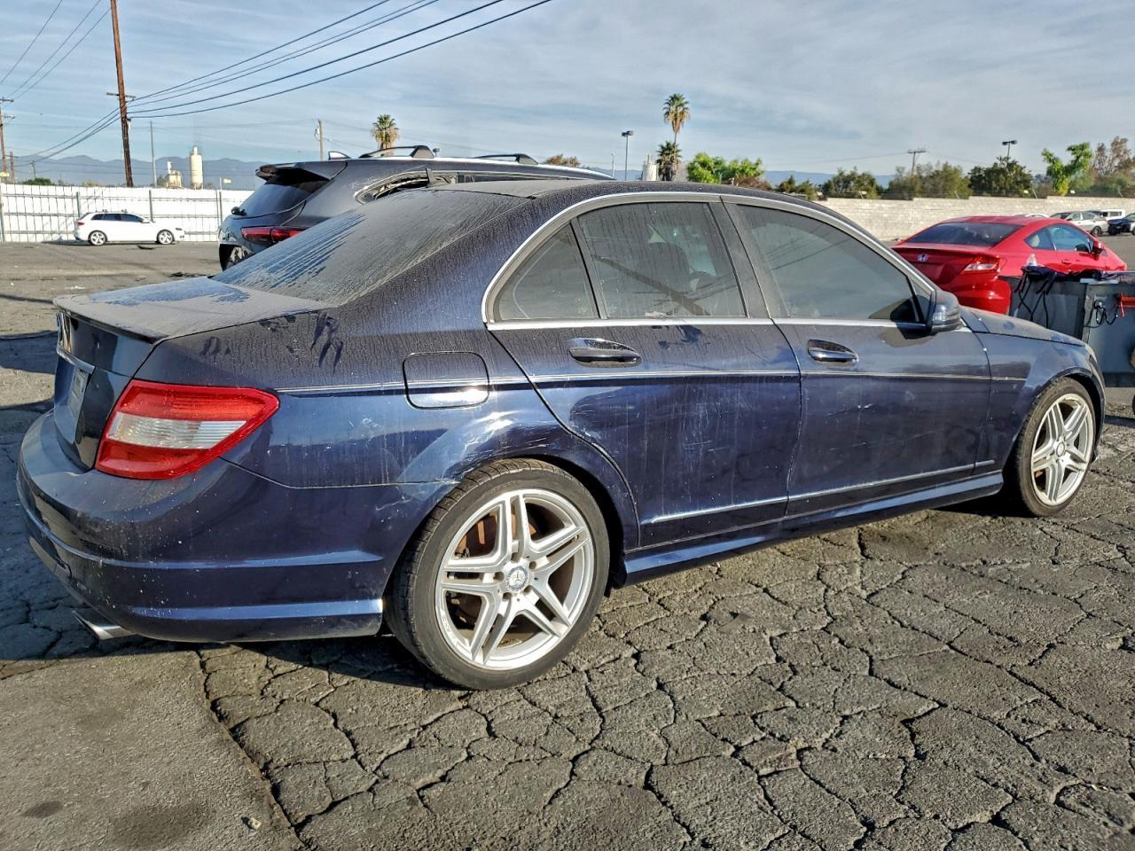 2011 Mercedes-Benz C 300 - Image 3