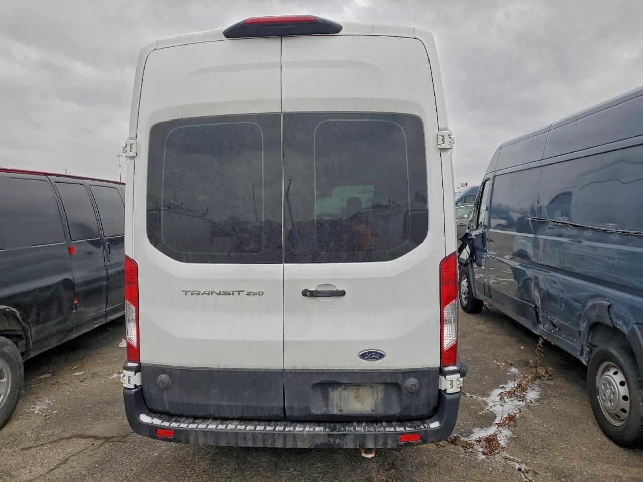 2020 Ford Transit T-250 Delivery Van - Фото 6