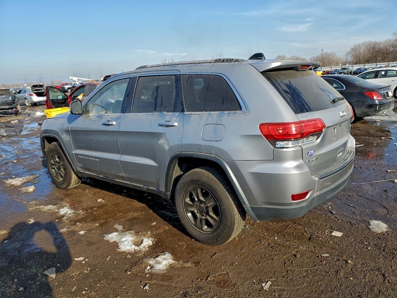 2014 Jeep Grand Cherokee Laredo - Фото 2