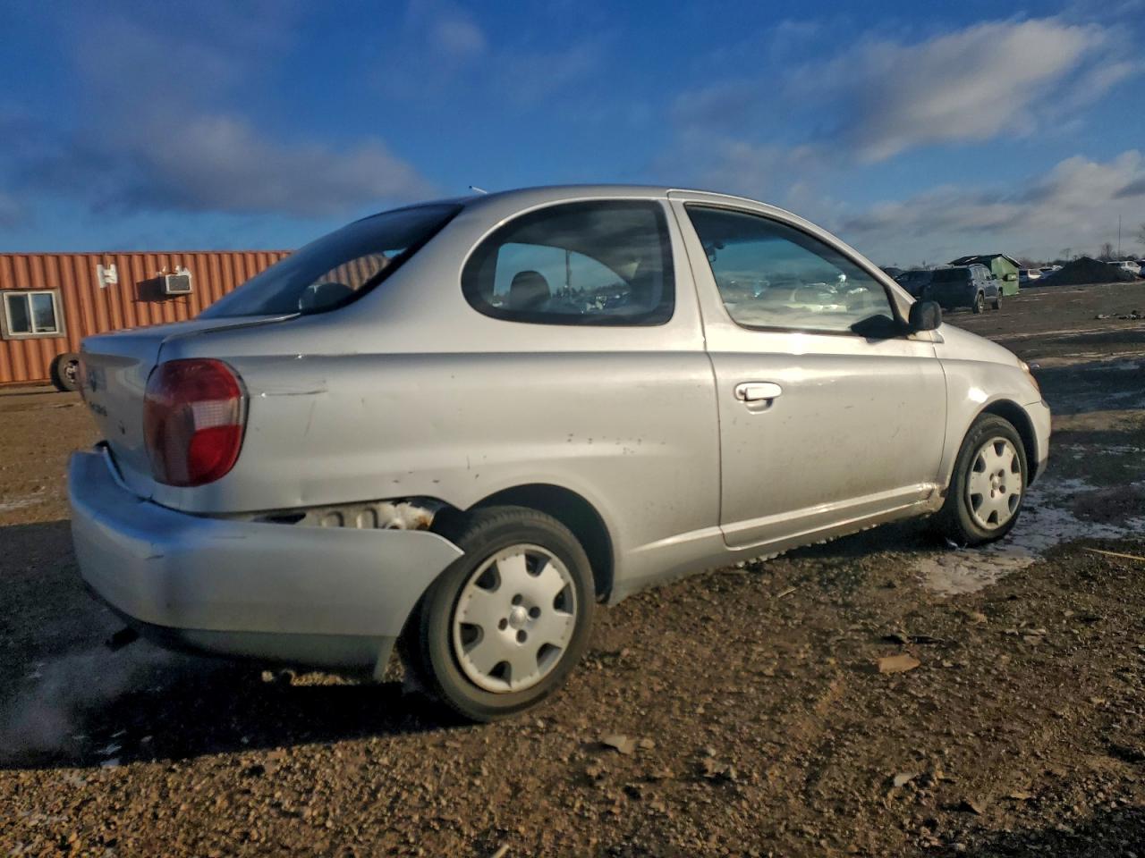 2001 Toyota Echo - Image 3