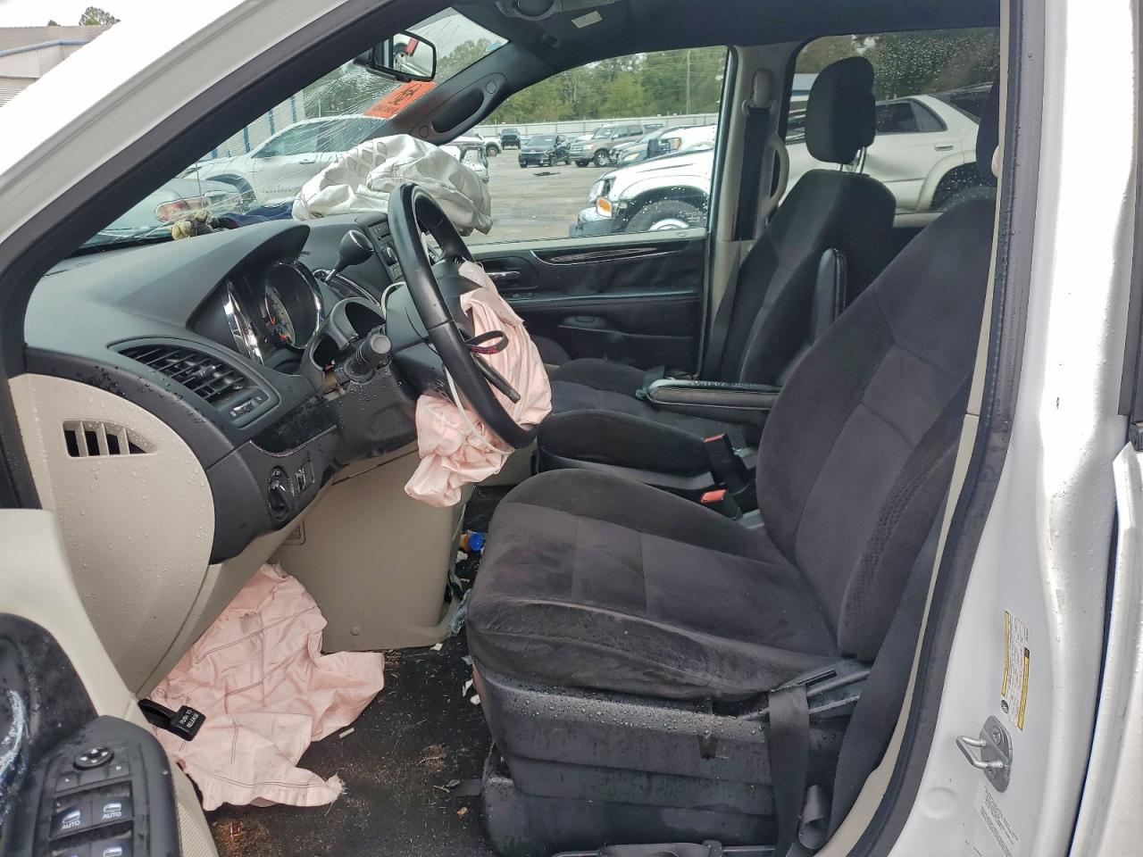 2014 Dodge Grand Caravan Se - Image 7