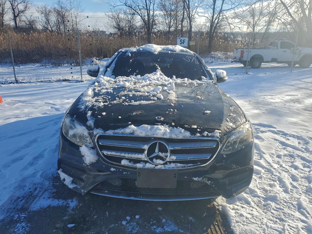 2018 Mercedes-Benz E 300 4Matic - Image 5