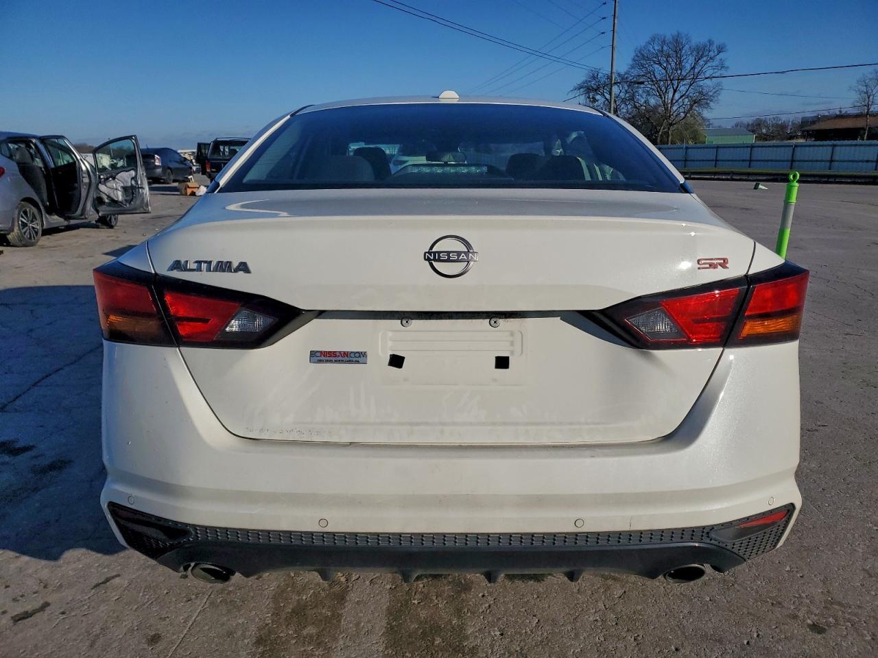 2024 Nissan Altima Sr - Фото 6