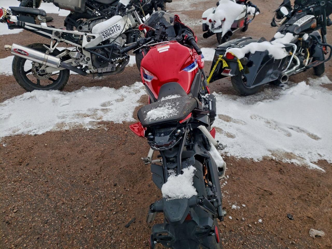 2024 Honda Cbr650 R - Фото 4