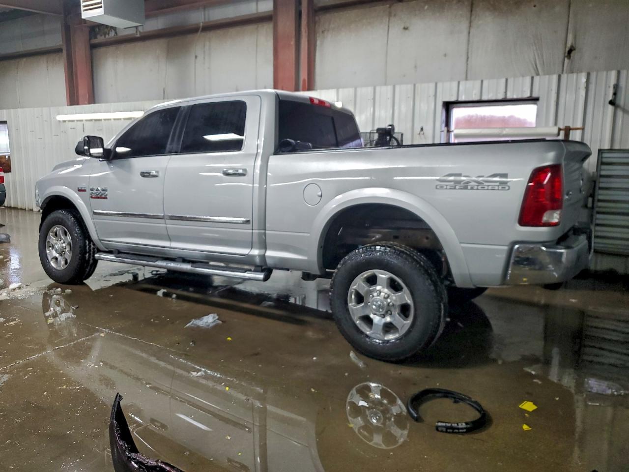 2017 Ram 2500 Slt - Фото 2