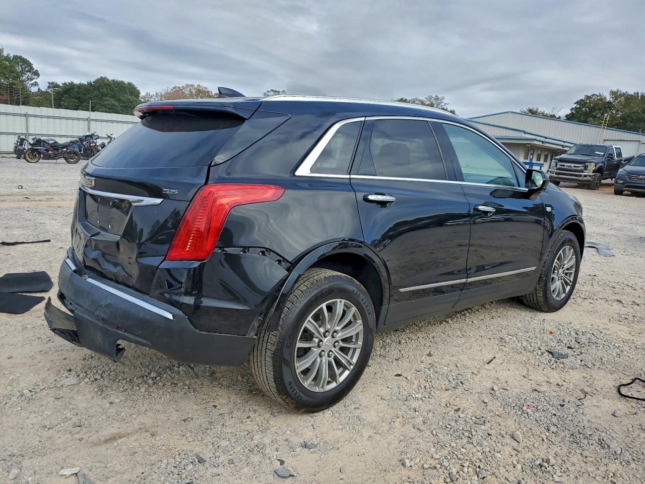 2017 Cadillac Xt5 Luxury - Фото 3