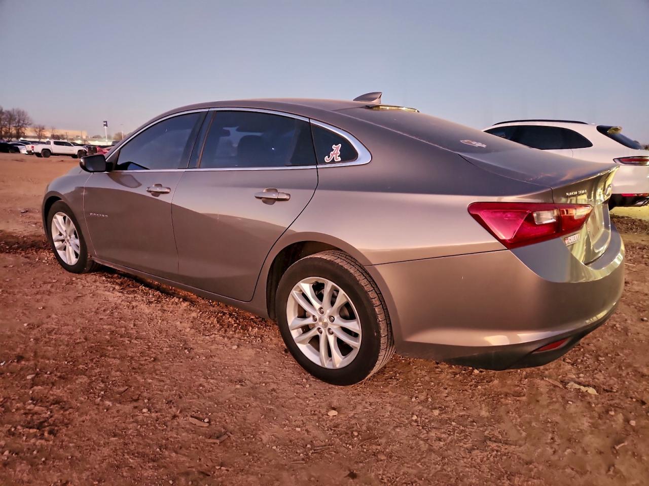 2018 Chevrolet Malibu Lt - Фото 2