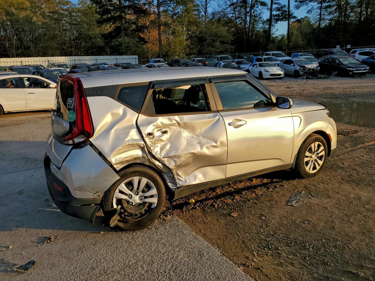 2021 Kia Soul Lx - Фото 3