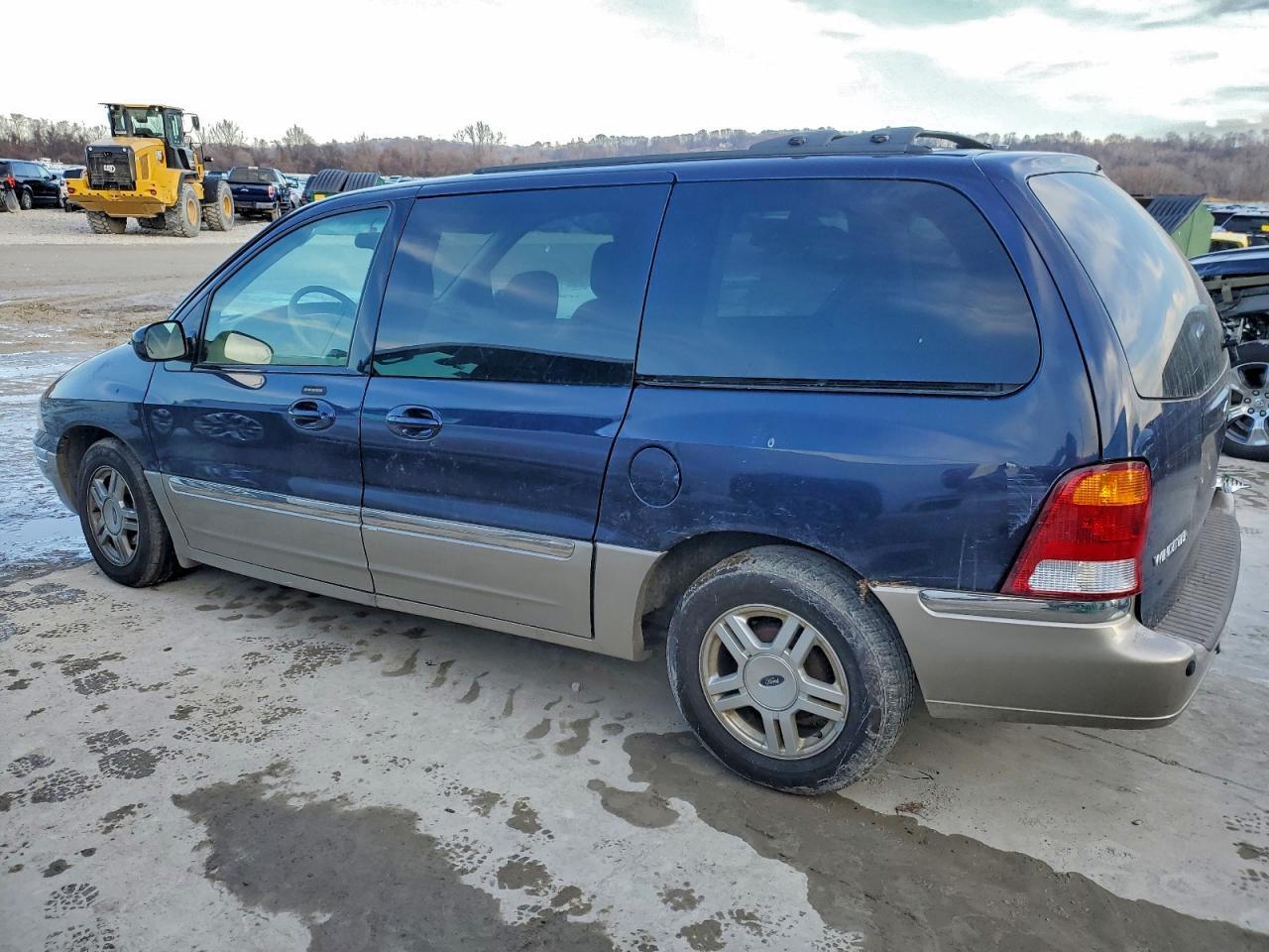 2003 Ford Windstar Sel - Image 2