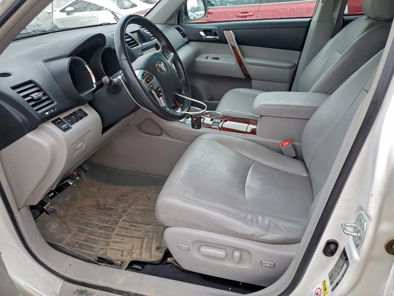 2012 Toyota Highlander Limited - Фото 7