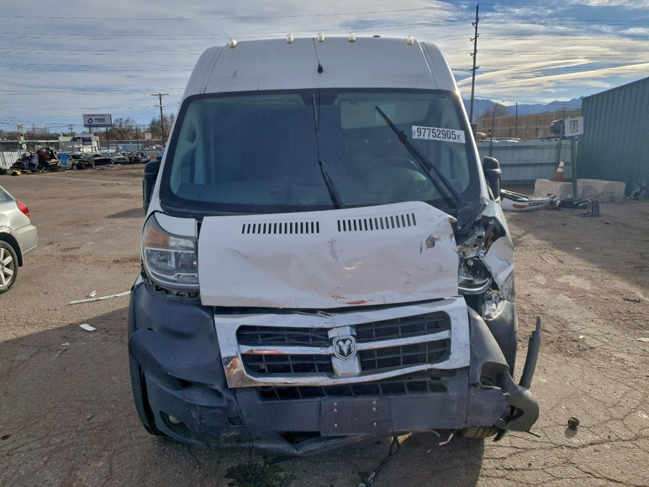 2018 Ram Promaster 2500 Delivery Van - Фото 5