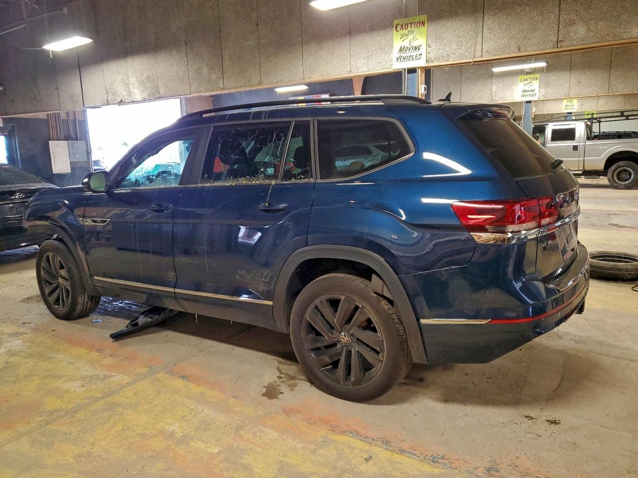 2021 Volkswagen Atlas Se - Фото 2