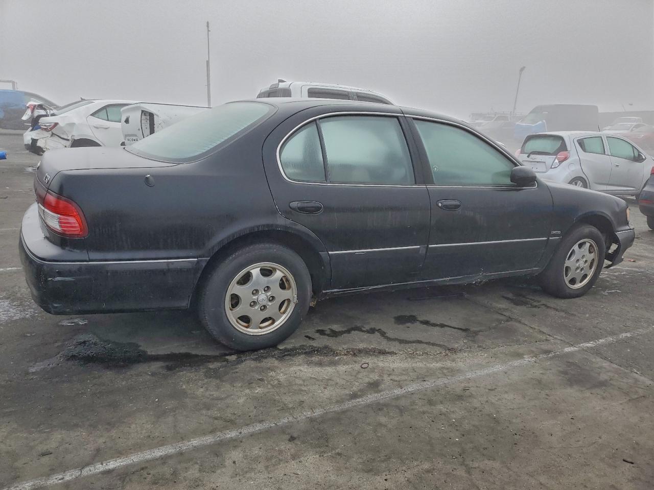 1999 Infiniti I30 - Image 3