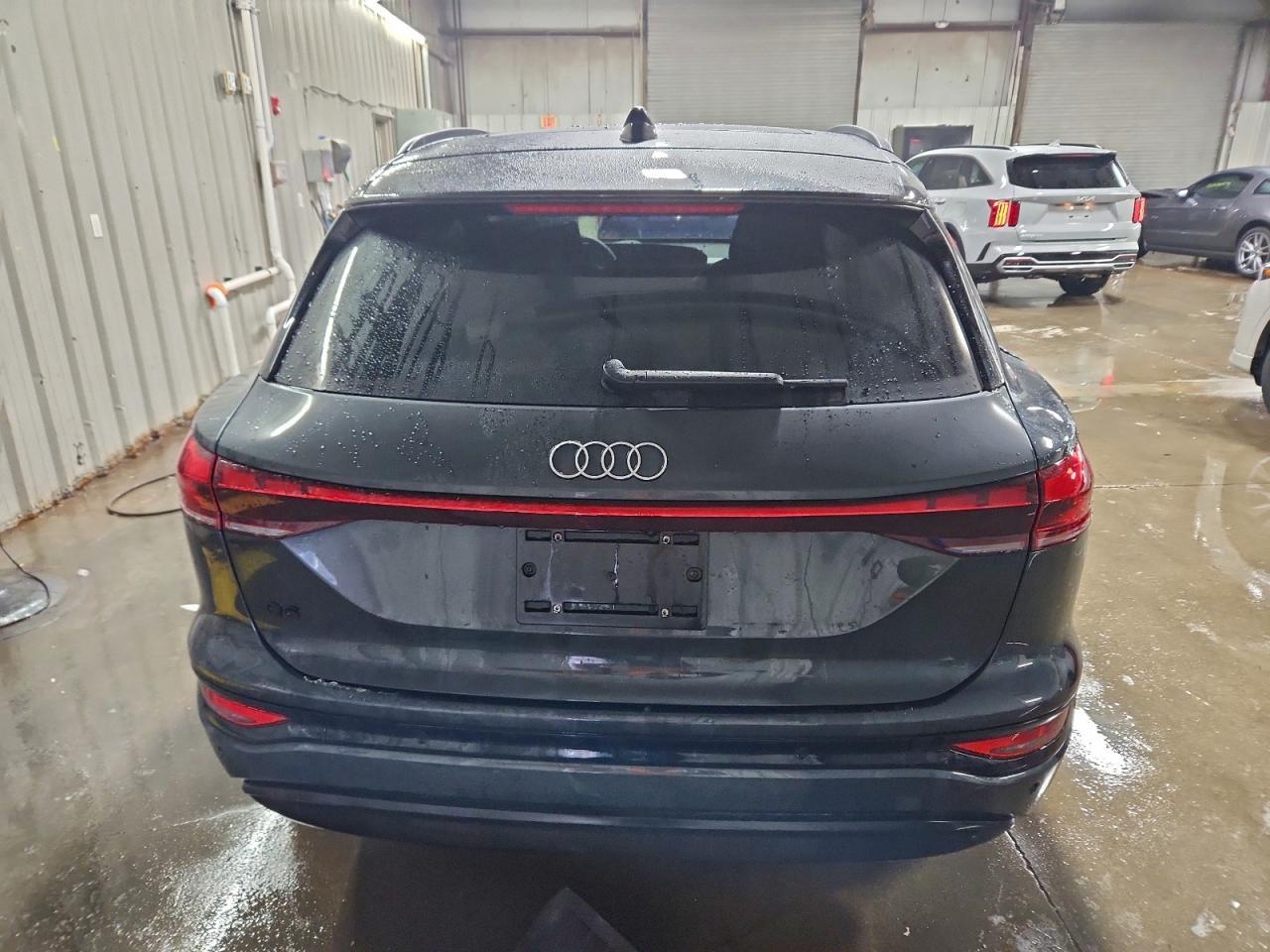 2025 Audi Q6 E-Tron Prestige - Фото 6