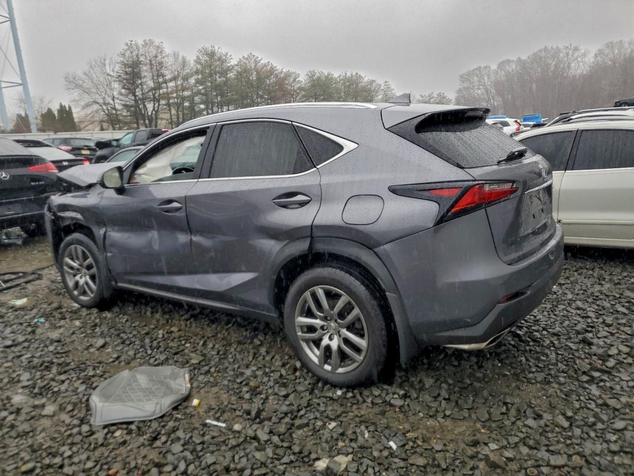 2015 Lexus Nx 200T - Image 2