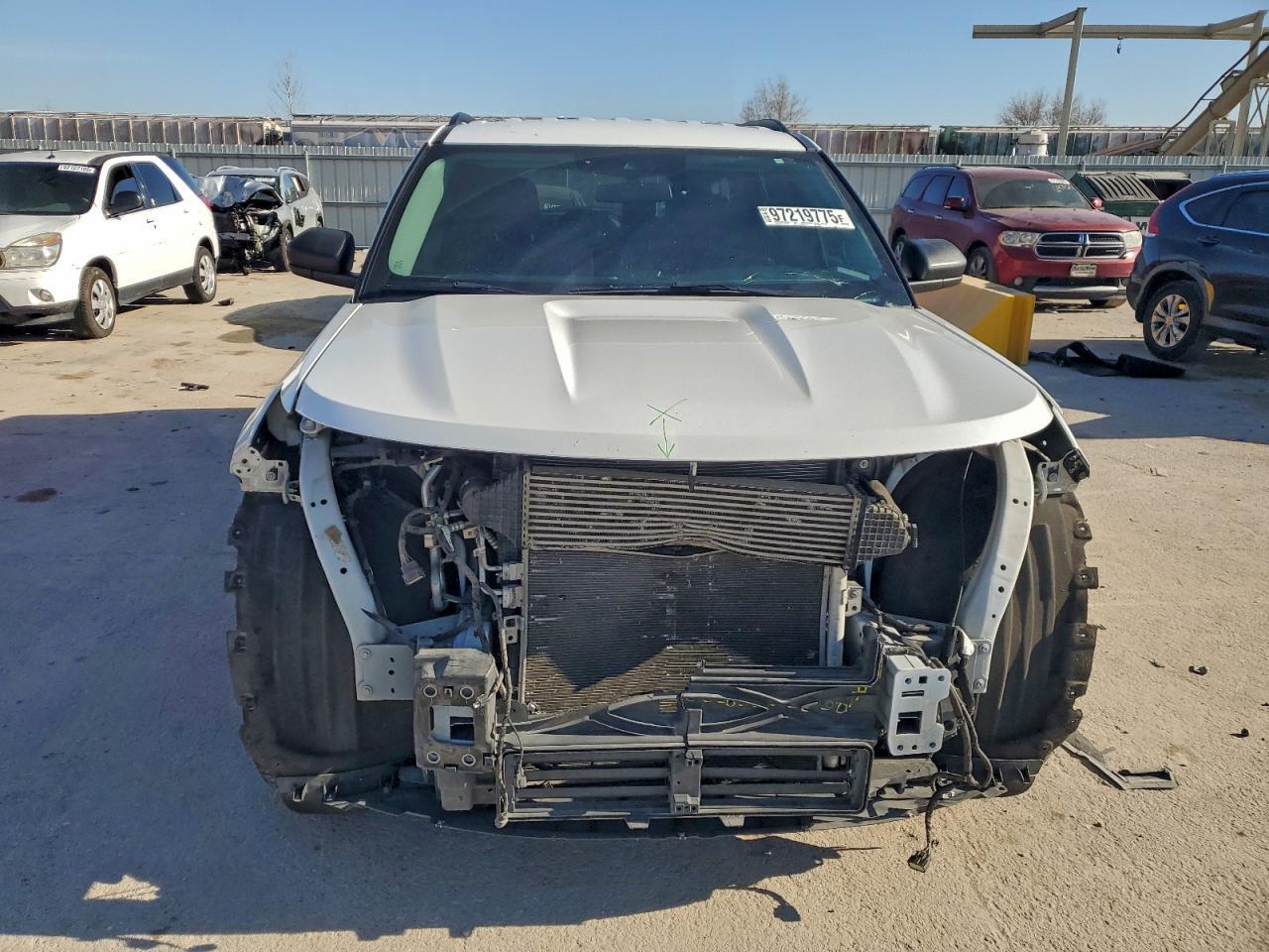 2020 Ford Explorer Xlt - Фото 5