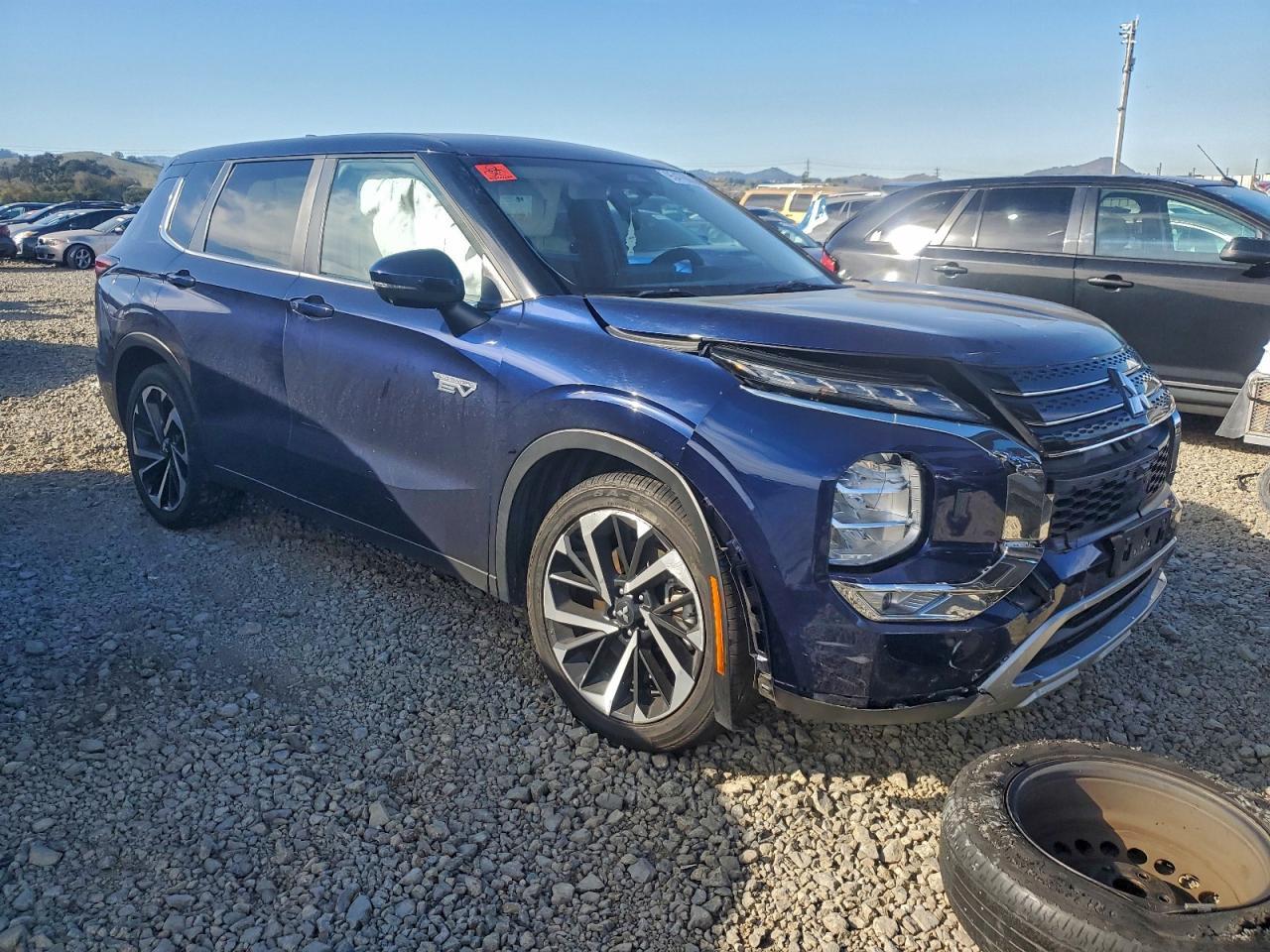 2023 Mitsubishi Outlander Se - Image 4