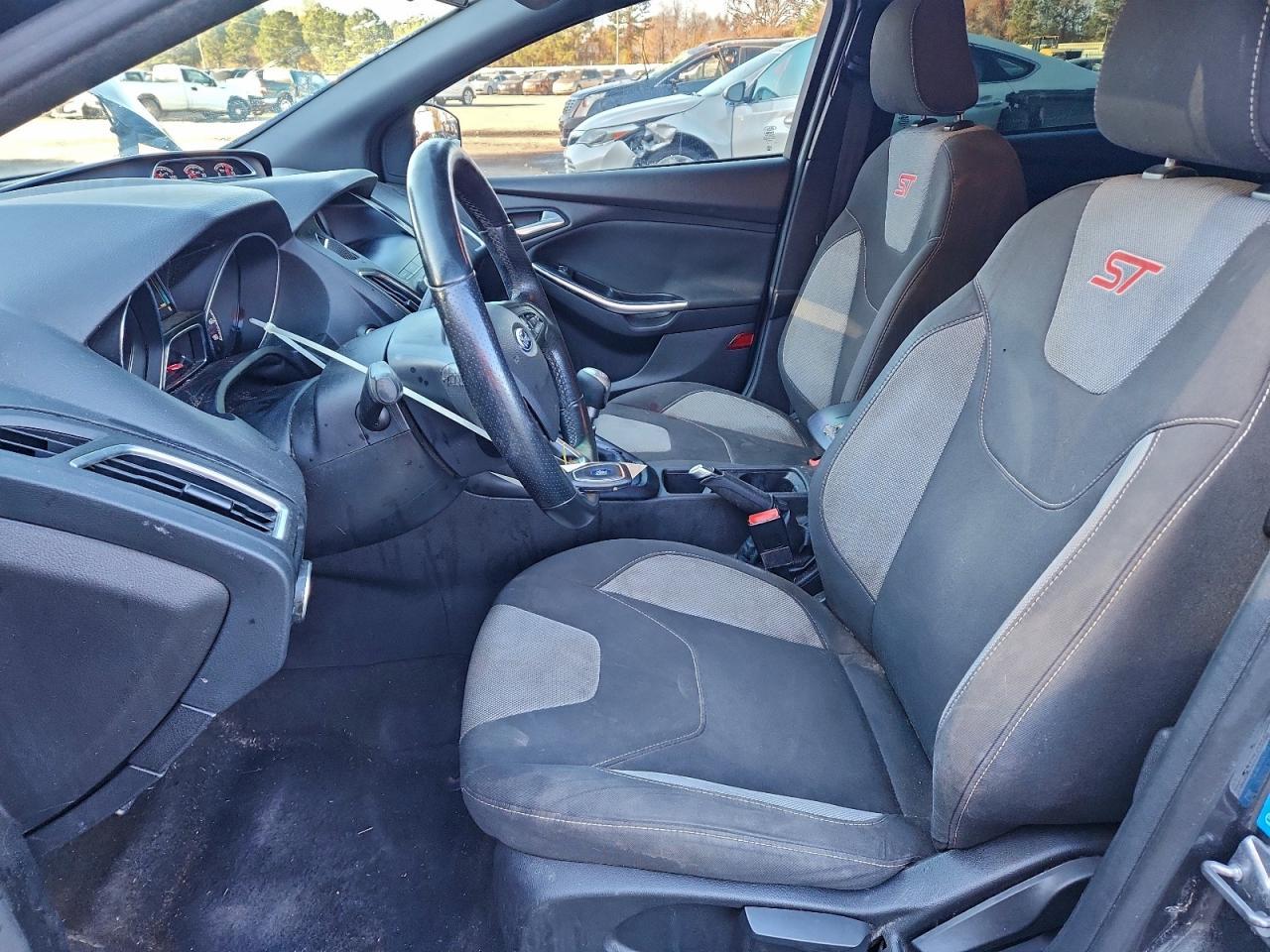 2018 Ford Focus St - Image 7