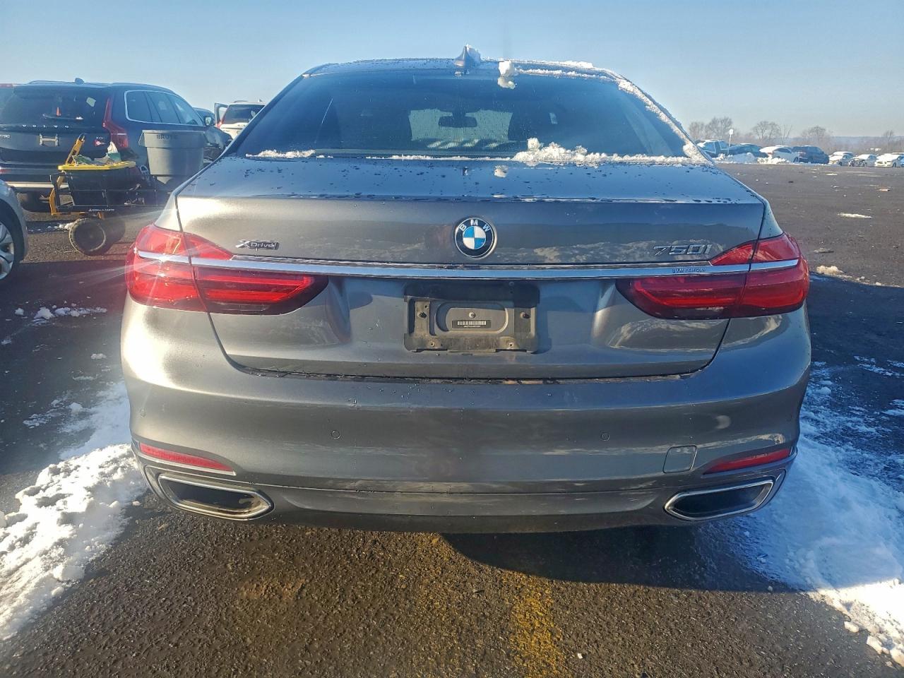 2019 BMW 750 Xi - Фото 6