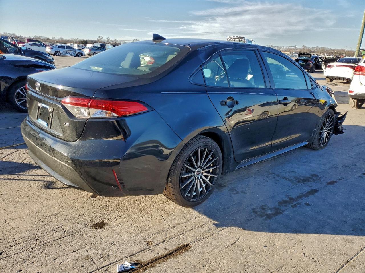 2020 Toyota Corolla Le - Image 3