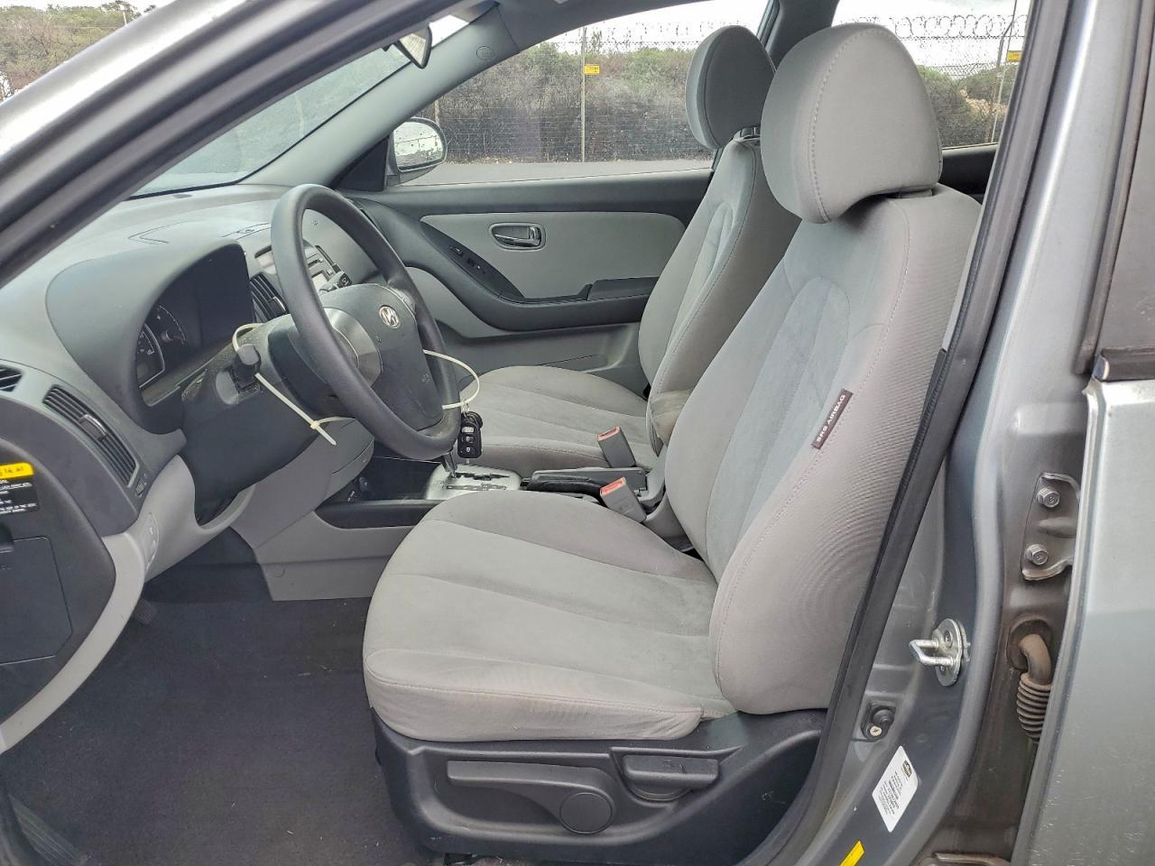 2010 Hyundai Elantra Blue - Фото 7