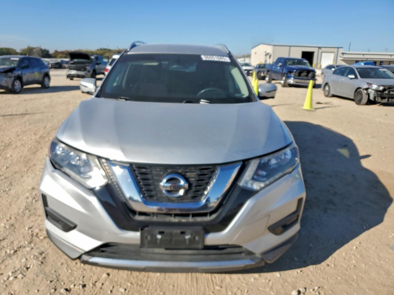 2017 Niss Rogue Sv - Фото 5