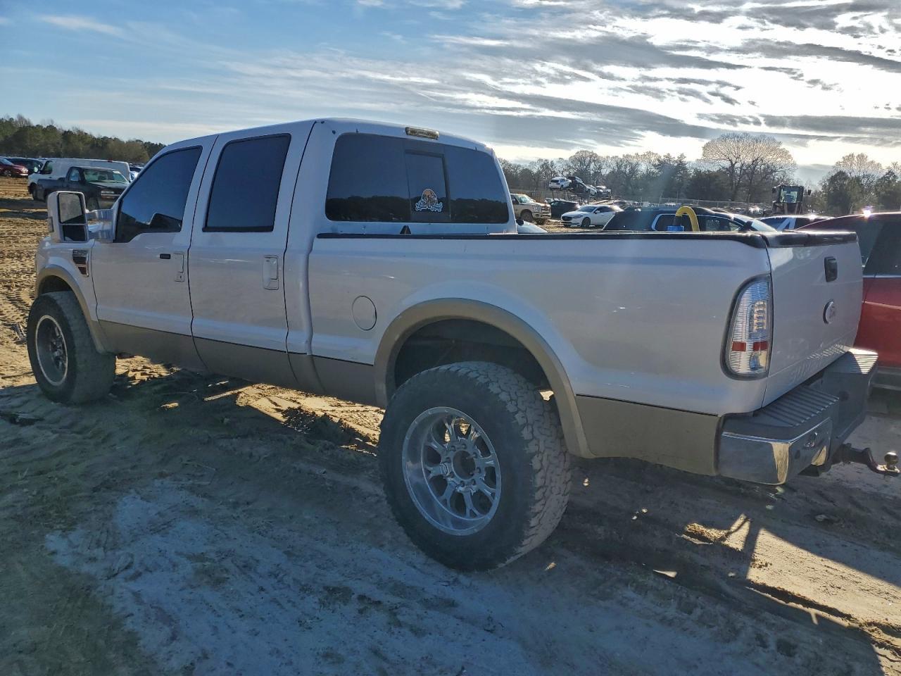 2010 Ford F250 Super Duty - Image 2
