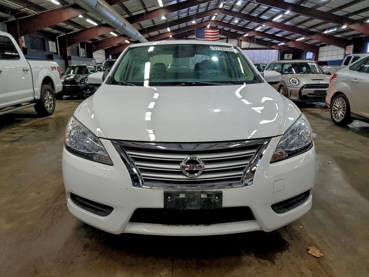 2015 Nissan Sentra S - Фото 5