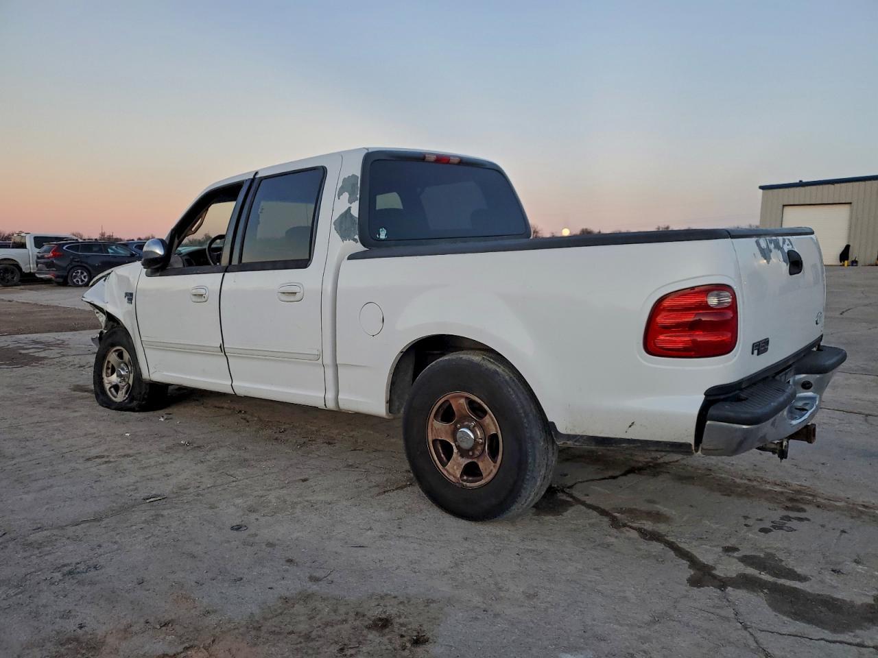 2001 Ford F150 Supercrew - Image 2