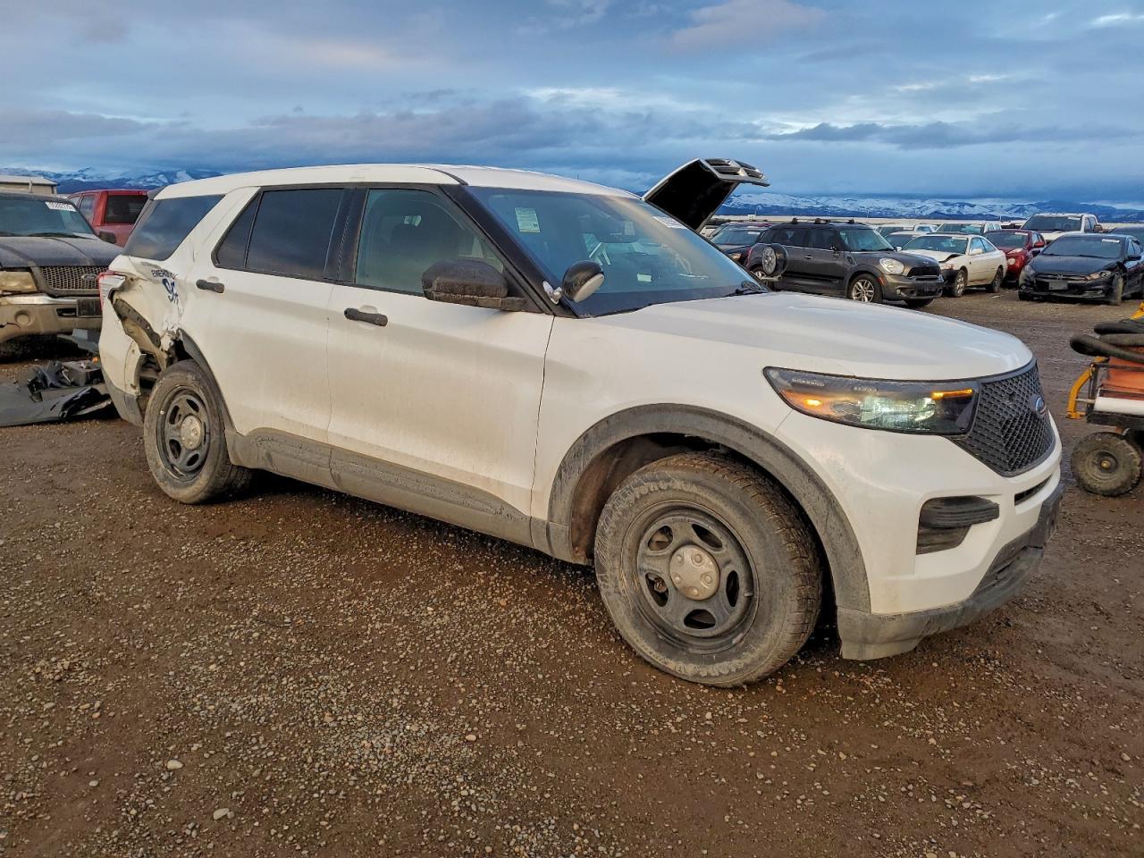 2020 Ford Explorer Police Interceptor - Image 4