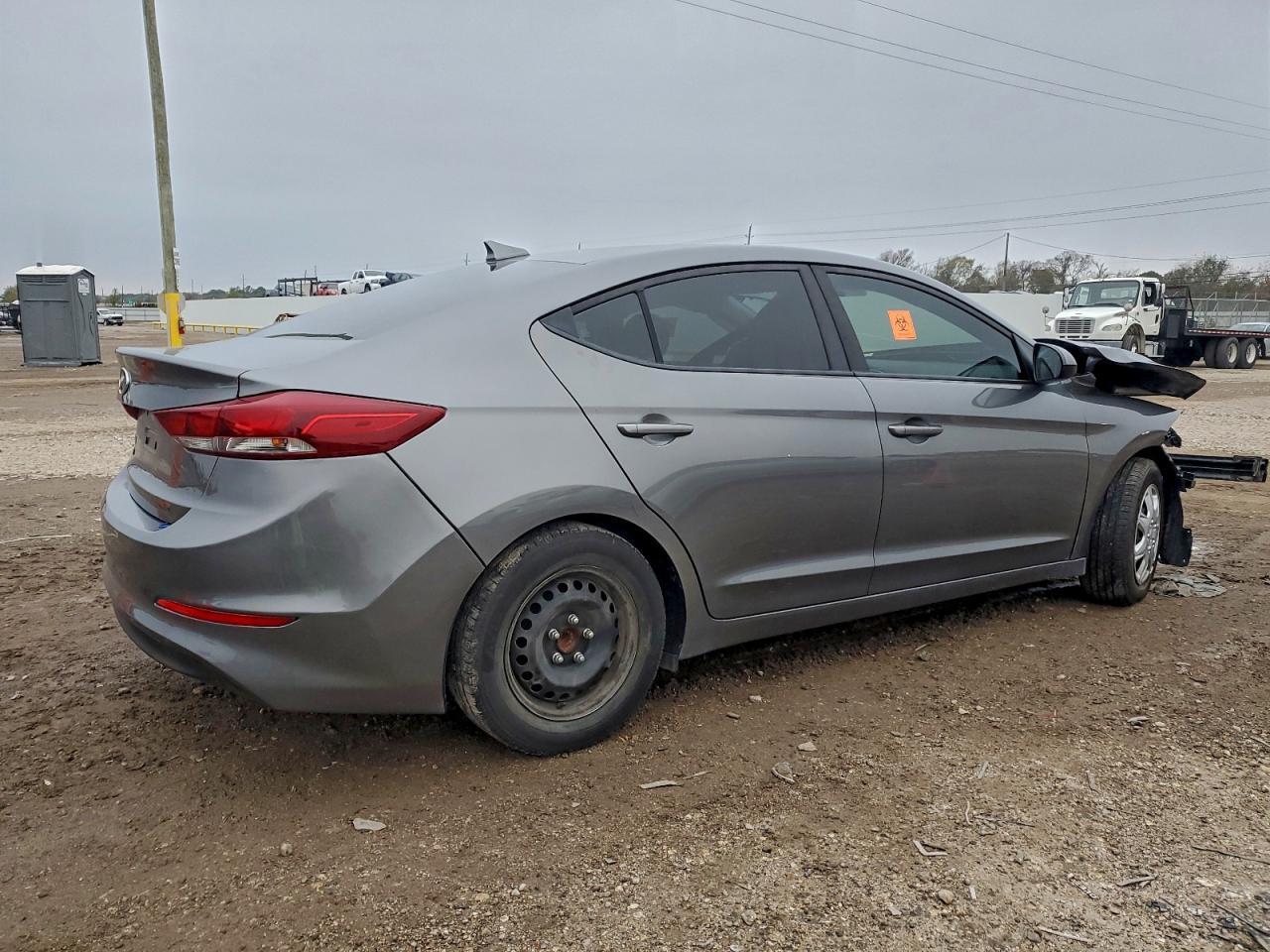 2018 Hyundai Elantra Se - Фото 3