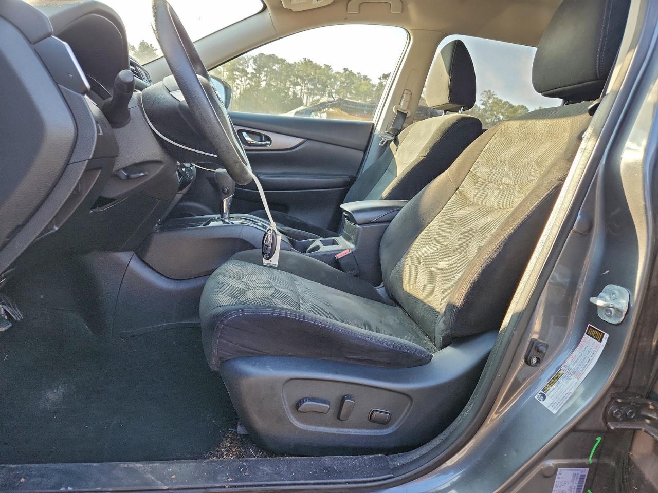 2015 Nissan Rogue S - Фото 7