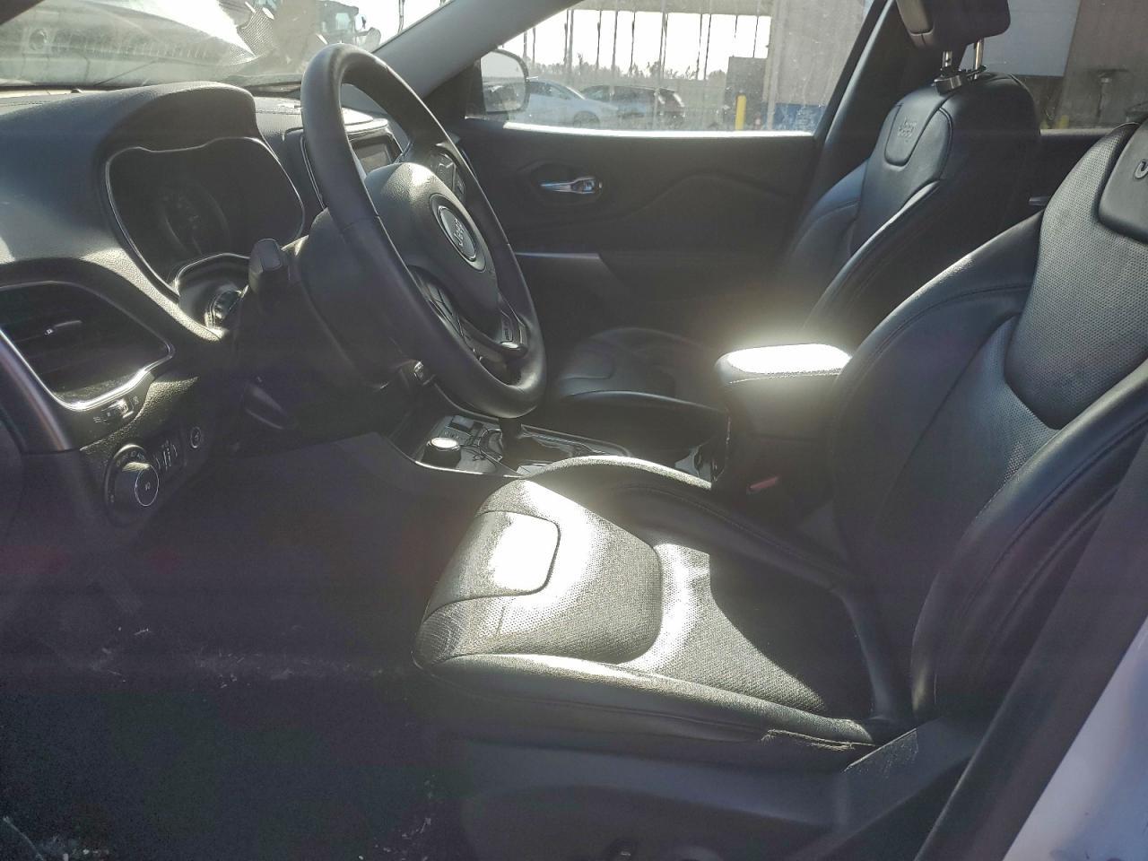 2022 Jeep Cherokee Limited - Image 7