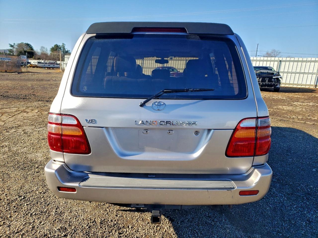 2000 Aro Land Cruiser - Image 6