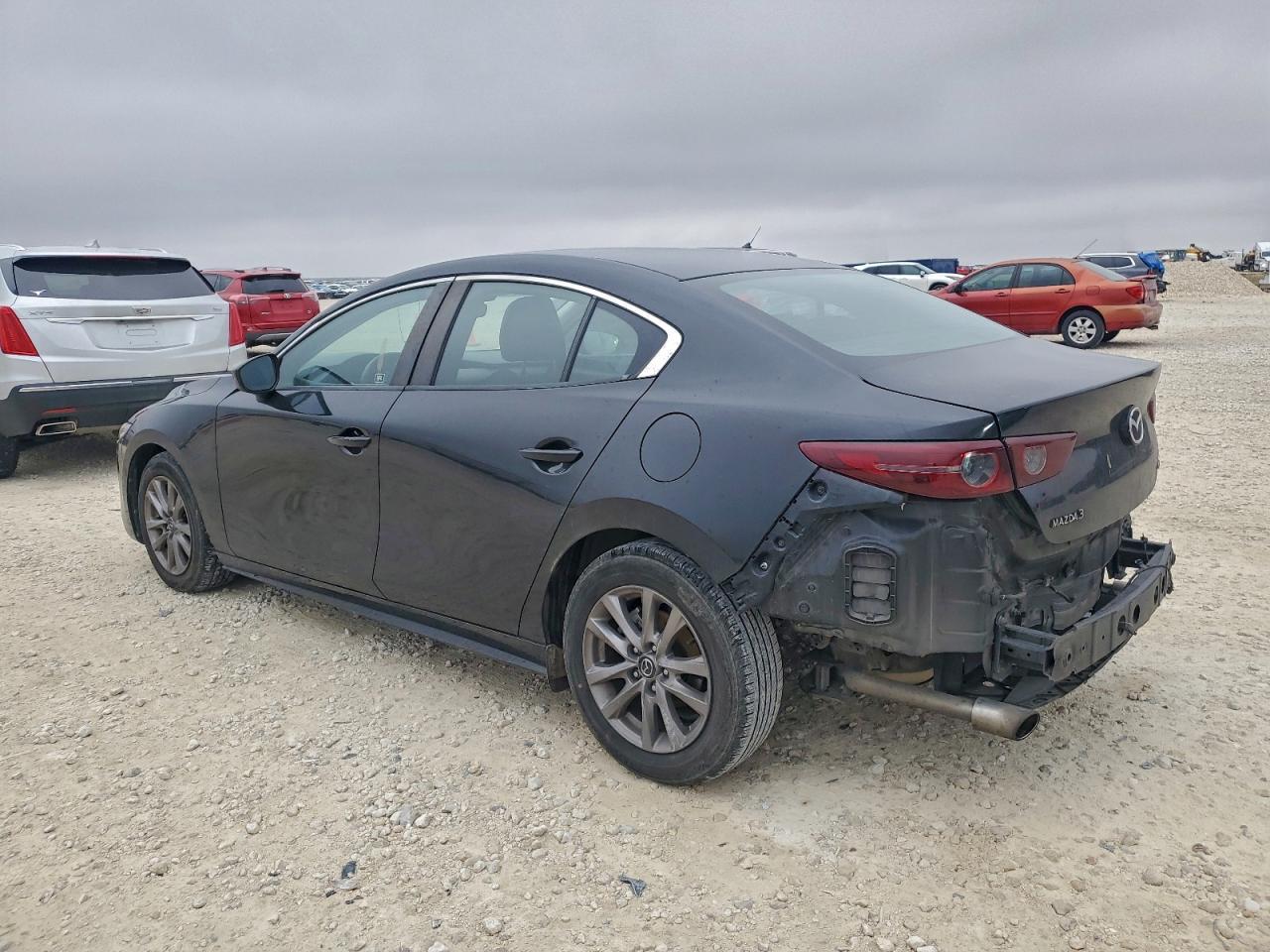 2021 Mazda 3 - Фото 2