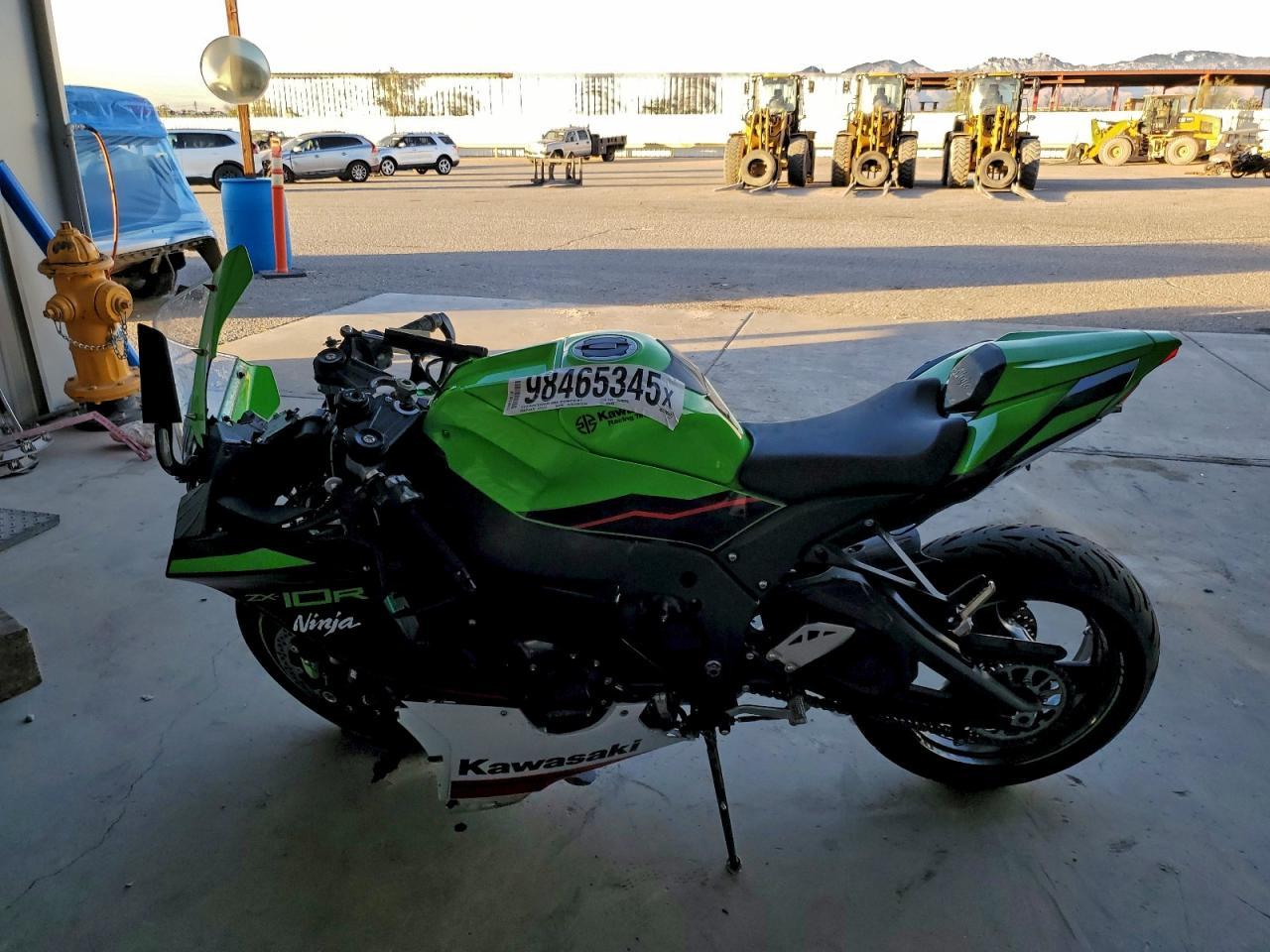 2022 Kawasaki Zx1002 L - Image 3