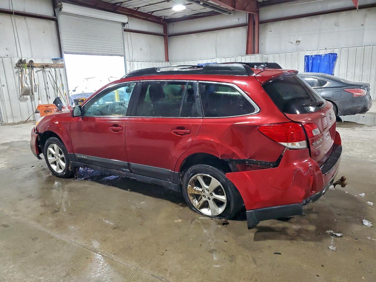 2014 Subaru Outback 2.5I Limited - Image 2