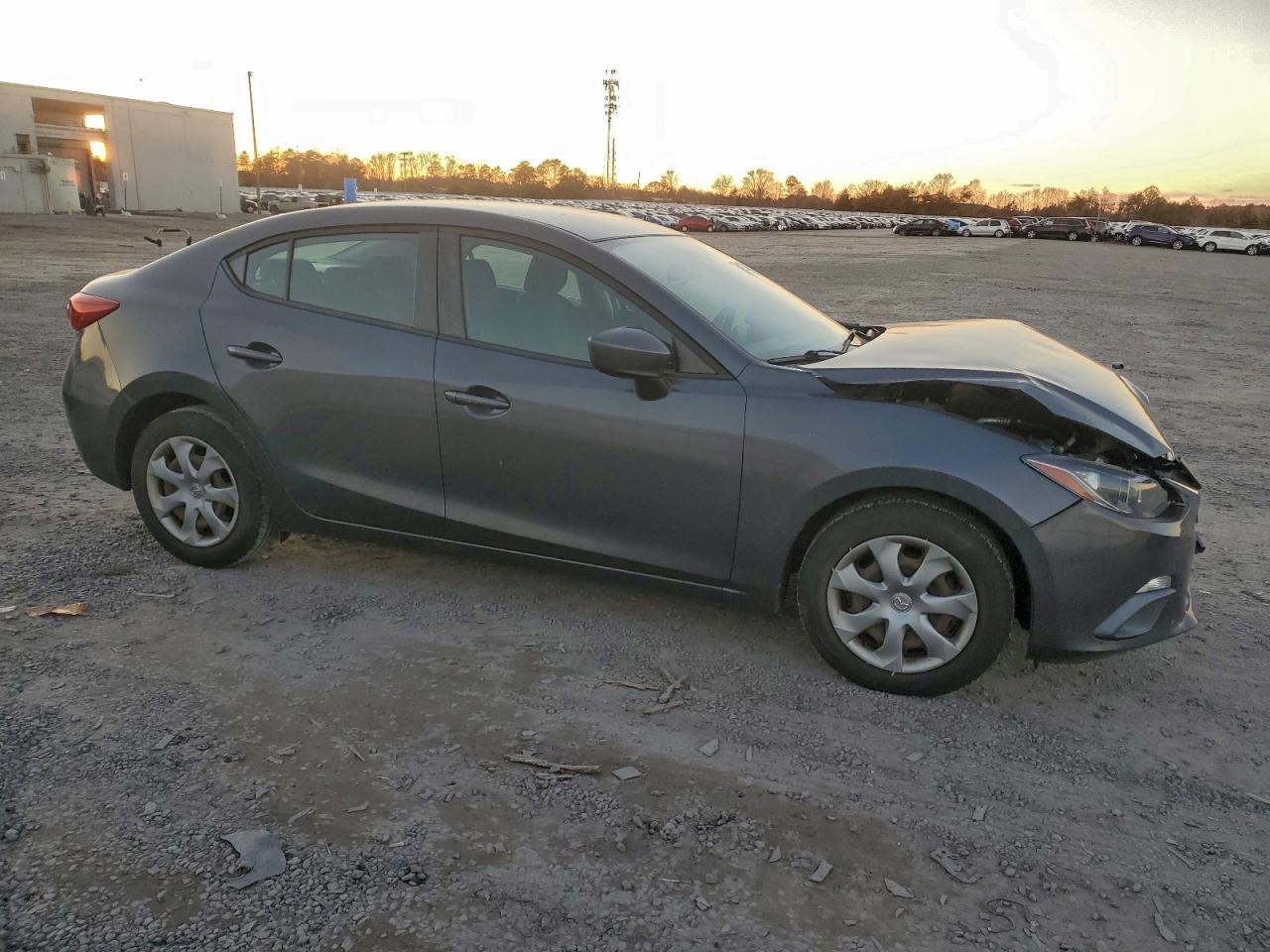 2015 Mazda 3 Sport - Фото 4